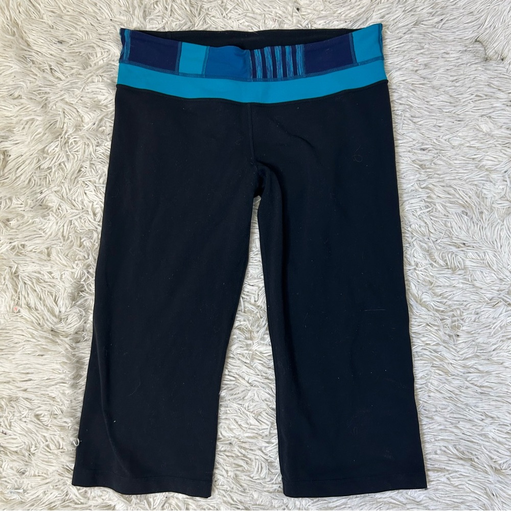◾️Vintage Lululemon Reversible Crop Capri Groove Pant